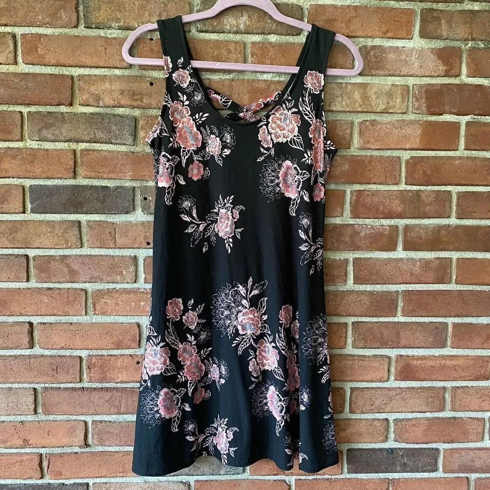 Sleeveless Floral Criss Cross Back T-Shirt Dress Black Pink